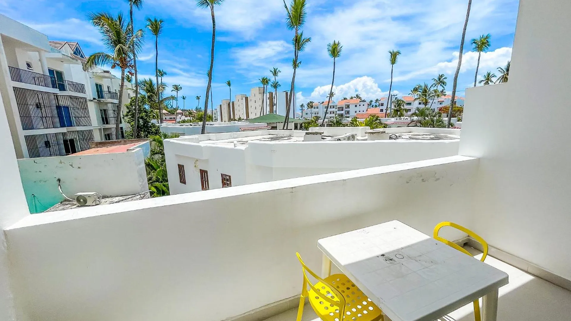 Rooftop Pool Hotel Suites Studios Dukassi Sol Caribe Beach Bavaro Club & Spa Punta Cana